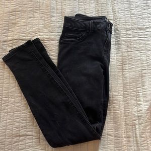 Black Skinny Jeans